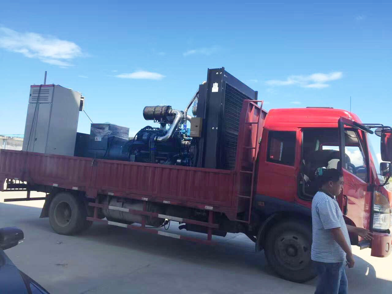 永州东安霞栖农业科技有限公司安装彩运网900KW东风康明斯发电机一台 永州东安霞栖农业科技有限公司安装彩运网900KW东风康明斯发电机一台