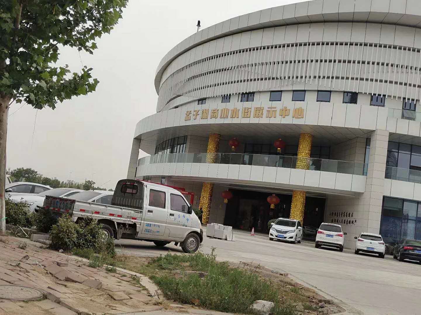 彩运网为山东邹城孟子湖商业水街提供500KW上柴发电机组 彩运网为山东邹城孟子湖商业水街提供500KW上柴发电机组