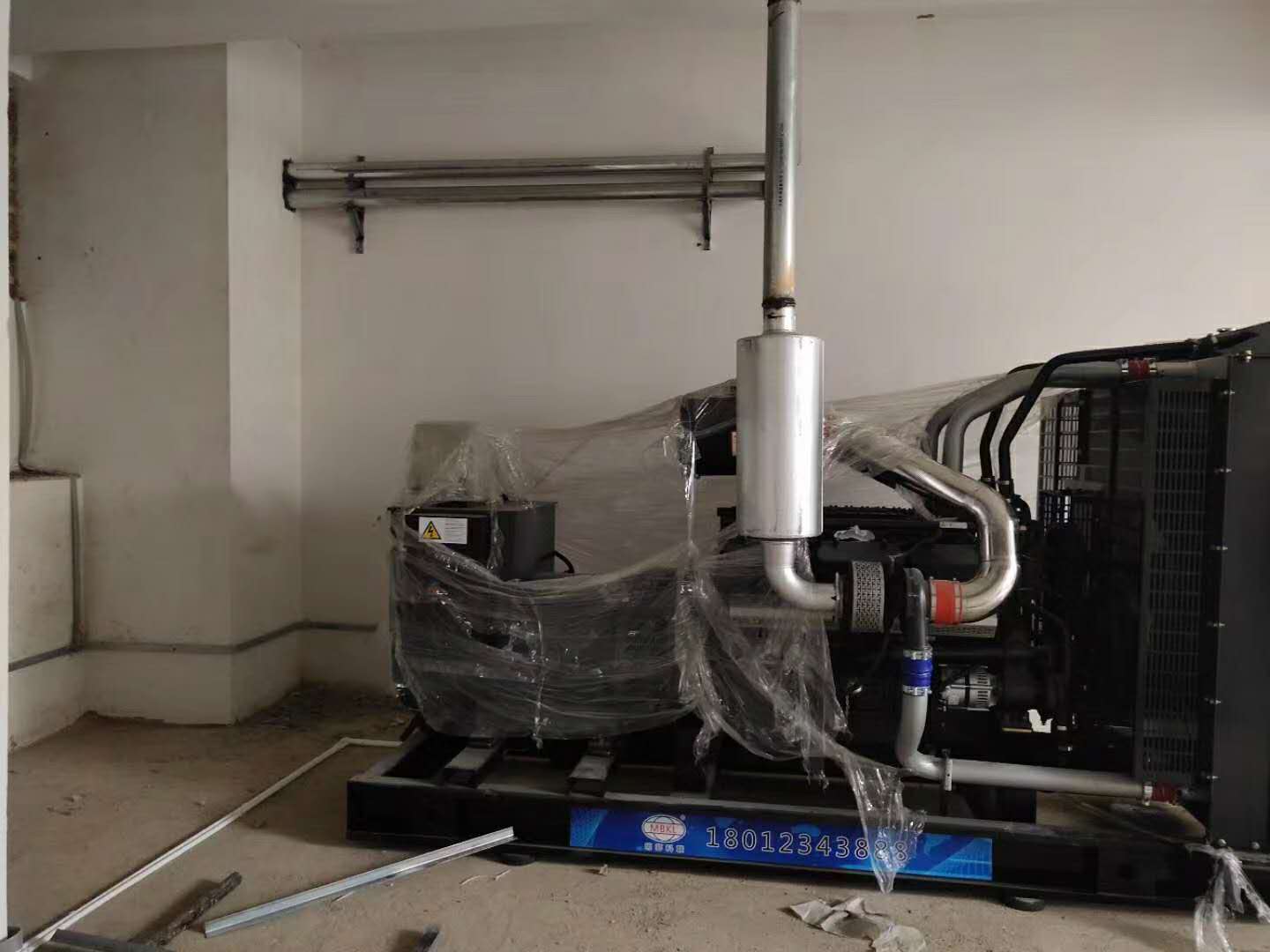 岳阳熙地公司在彩运网购置150kw上柴发电机组一台
